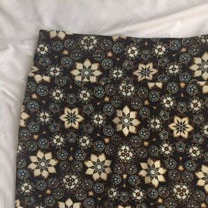 Lularoe XL Cassie Skirt
